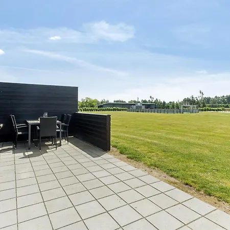 Сasa de vacaciones Fernanda - 900m From The Sea By Interhome Bøtø By